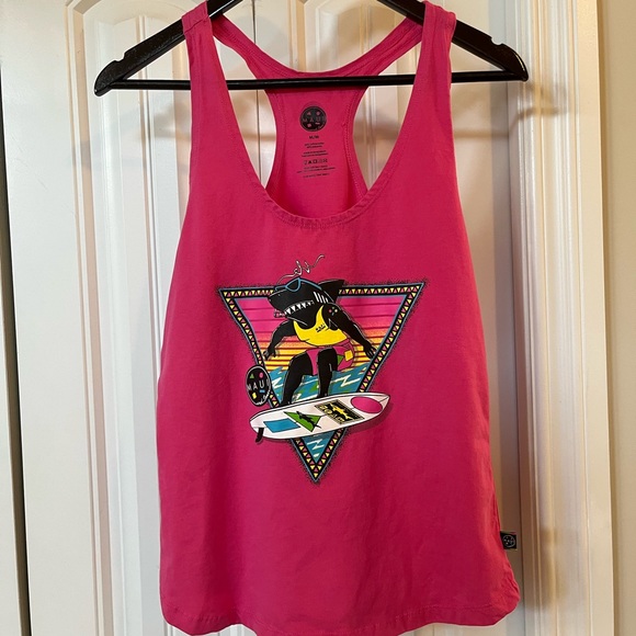 Size medium ladies Maui and Sons tank top - Picture 2 of 6